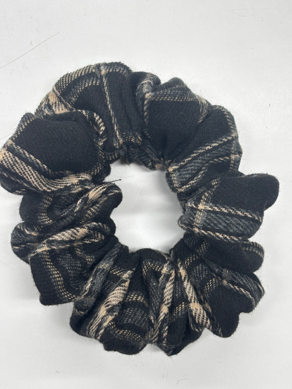Hair scrunchie
